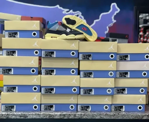 premium sneaker liquidation pallets