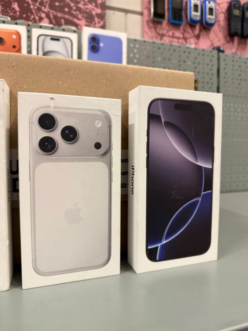 wholesale iPhone liquidation pallets