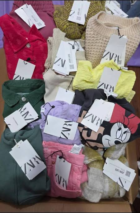 buy Zara clothing liquidation pallets France