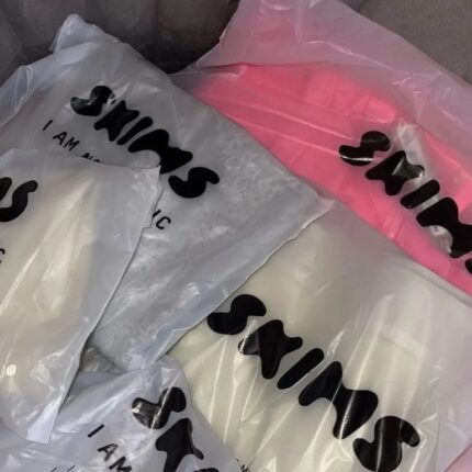 buy SKIMS clothing liquidation pallets France